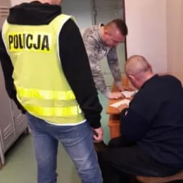 Nieprzekupni stróże prawa