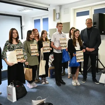 W „drzewniaku” w Radomsku recytowali w obcych językach