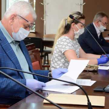 Dary i dotacje dla Szpitala Powiatowego w Radomsku na walkę z koronawirusem