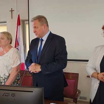 Zarząd Powiatu Radomszczańskiego z absolutorium za 2021 rok