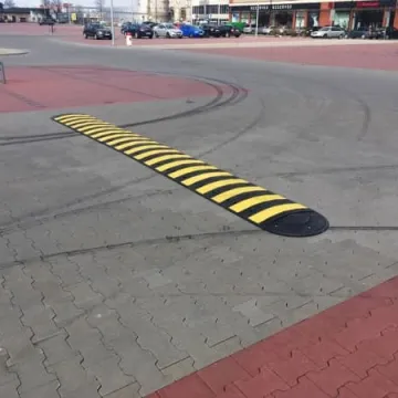 Progi zwalniające na „Inter”. Dla poprawy bezpieczeństwa