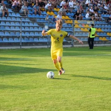 RKS przegrywa na własnym stadionie z Pogonią Grodzisk