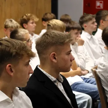 Prezydent Radomska spotkał się z młodymi piłkarzami RAP