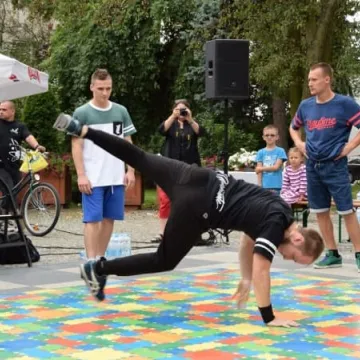 Breakdance na placu 3 Maja