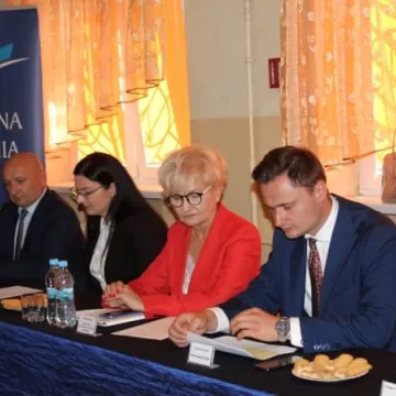 Okrągły stół wychowawczy w Radomsku