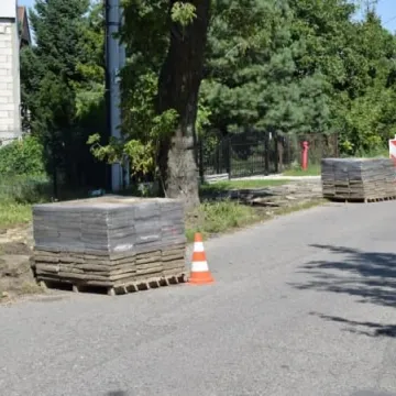 Miasto wymienia chodniki