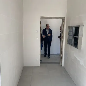 [WIDEO] Rekrutacja tuż za rogiem. Żłobek w Radomsku prawie gotowy