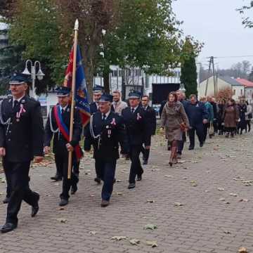 W gminie Wielgomłyny świętowali 106. rocznicę odzyskania przez Polskę niepodległości