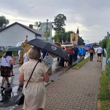 [WIDEO] Czarna Madonna nawiedziła parafię św. Klemensa w Lgocie Wielkiej