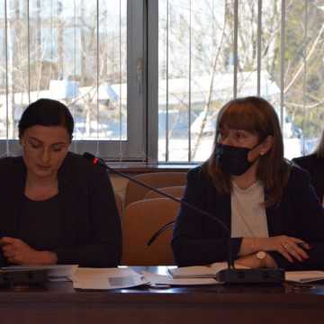 Samorządy wspólnie pomagają ofiarom wojny w Ukrainie