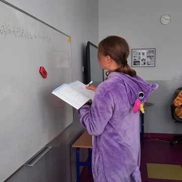 Pidżamowy Dzień w Zespole Szkolno–Przedszkolnym w Gorzędowie