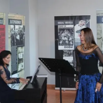 Muzyczna droga do niepodległości