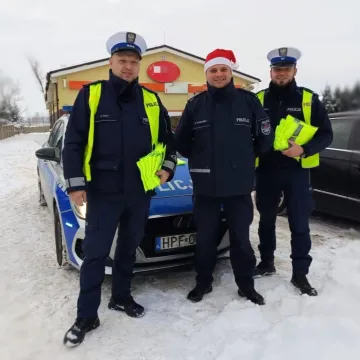 Odblaski od policjantów. Bezpieczeństwo przede wszystkim