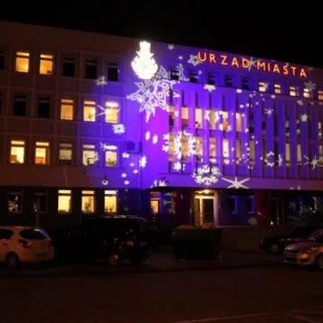 Tak wygląda Urząd Miasta nocą
