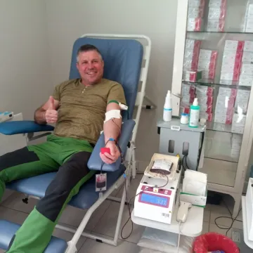 [AKTUALIZACJA] Kolejne punkty zbiórki darów. Radomszczanie ruszyli z pomocą dla Ukrainy