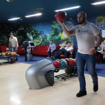 Samorządowcy grali w kręgle