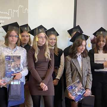 Radomsko zdało angielski! Uczniowie odebrali międzynarodowe certyfikaty