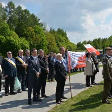Uroczystości w Bąkowej Górze - oddano hołd Żołnierzom Wyklętym