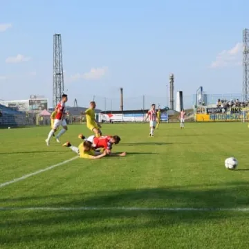 RKS przegrywa na własnym stadionie z Pogonią Grodzisk