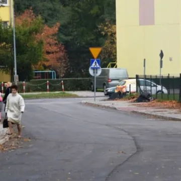 Nowy asfalt na ul. Armii Krajowej