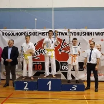 „Karate Kid” w Wołowie – cztery medale dla Akademii Karate Kyokushin Radomsko