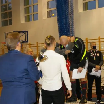 Ciężarowcy upamiętnili Janusza Kamińskiego