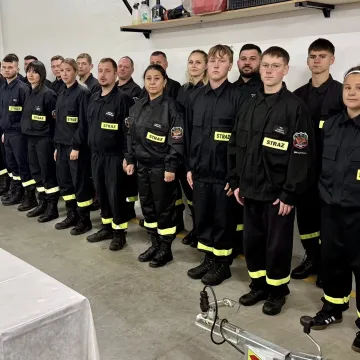 Nowy rozdział w historii OSP Dąbrówka. Jednostka zyskała nowoczesne wyposażenie