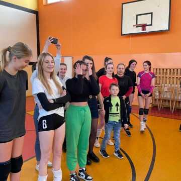 Dziewczyny z Dark Team wygrały Amatorską Ligę Siatkówki w Radomsku