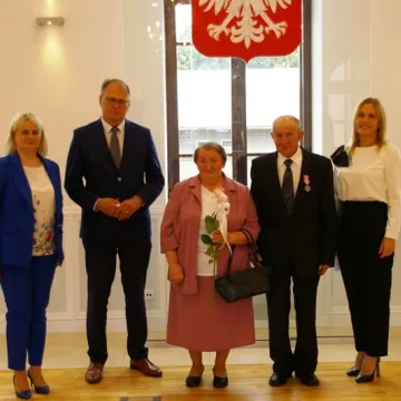 Złoci Małżonkowie uhonorowani medalami