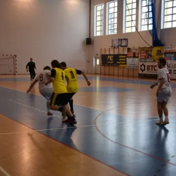 W Radomsku gra toczy się o Puchar Niezdobywców Pucharów