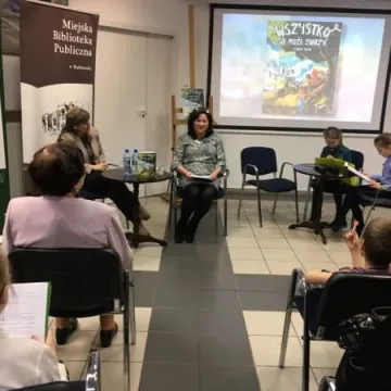 Promocja książki Elżbiety Stępień „Wszystko się może zdarzyć”