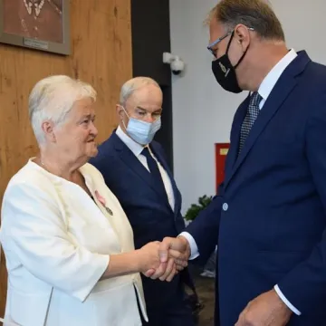 „Złoci” małżonkowie odznaczeni medalami