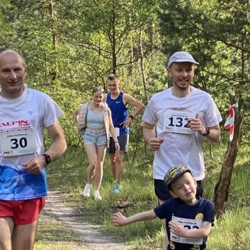 W Gomunicach poszli i pobiegli dla pszczół