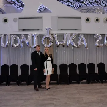 Studniówka 2022: bal maturzystów z I LO w Radomsku