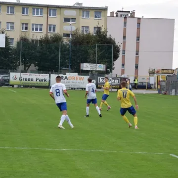 IV liga. RKS Radomsko - LKS Kwiatkowice 3:0