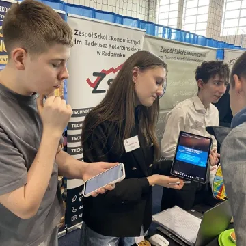 Tłumy na targach edukacyjnych w Radomsku