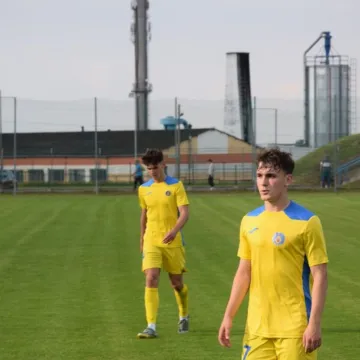 RKS Radomsko przegrał derby z FA GKS Bełchatów