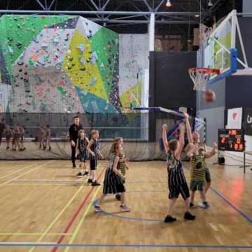 Udana gra UKKS Radomsko w Mini Basket Lidze