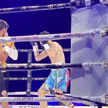 Korner Radomsko Boxing Night 2023. Robert Parzęczewski znokautował rywala