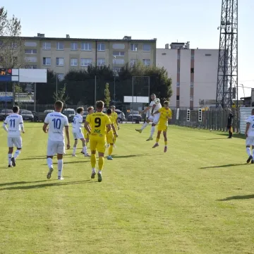 Wygrana lidera tabeli. RKS Radomsko pewnie pokonał Stal Niewiadów