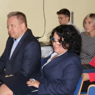 Dzień Edukacji Narodowej szkół średnich w Radomsku