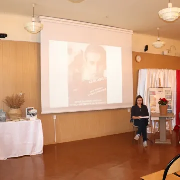 Baczyński – żołnierz, poeta, czasu kurz