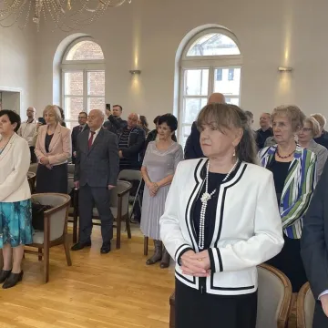 Razem przez pół wieku. Medale trafiły do dziesięciu par