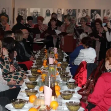 Wigilijne wieczerze seniorów z Radomska