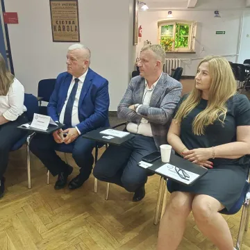 Okrągły Stół wokół Zdrowia Psychicznego Dzieci i Młodzieży w Radomsku