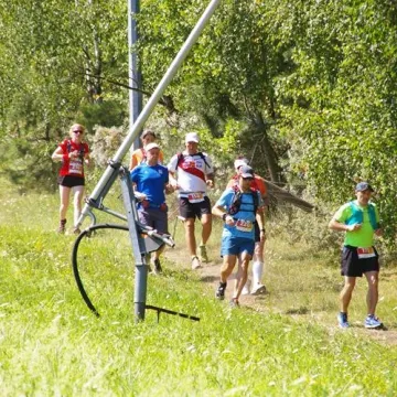 300 biegaczy zmierzyło się z Górą Kamieńsk
