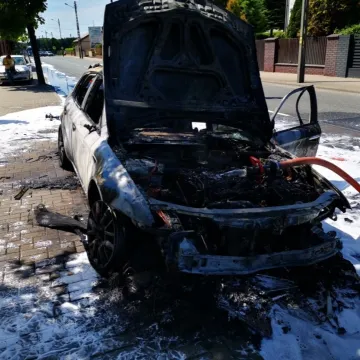 W Kamieńsku spłonął samochód