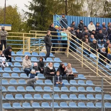 RKS Radomsko remisuje z Bronią Radom 1:1