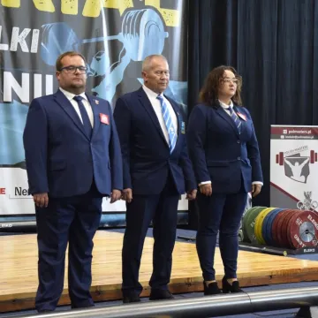 Podnoszenie ciężarów w hołdzie trenerowi Wacławowi Tomalce