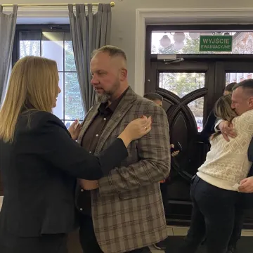 W Radomsku znów zasiedli do wspólnej Wigilii. 150 osób przy jednym stole